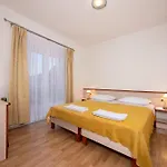 Apartment By The Sea Igrane, Makarska - 311 Igrane